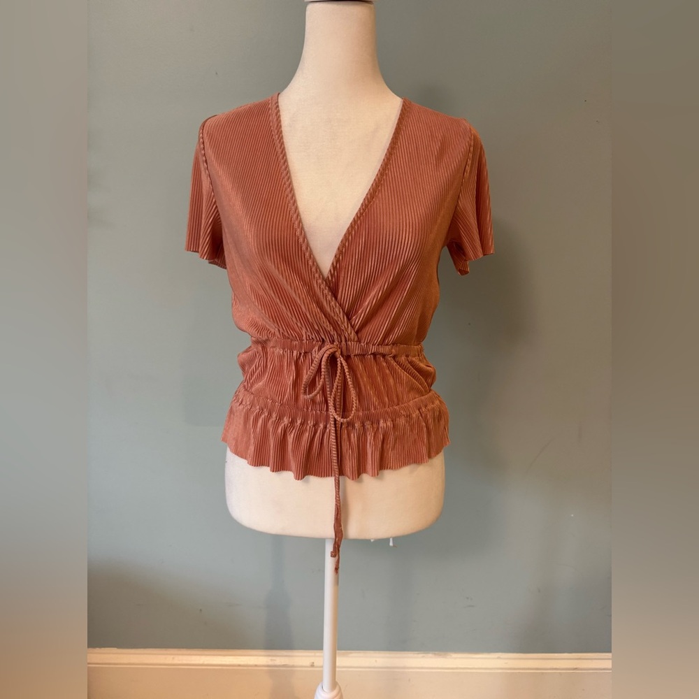 Pull&Bear top - size small